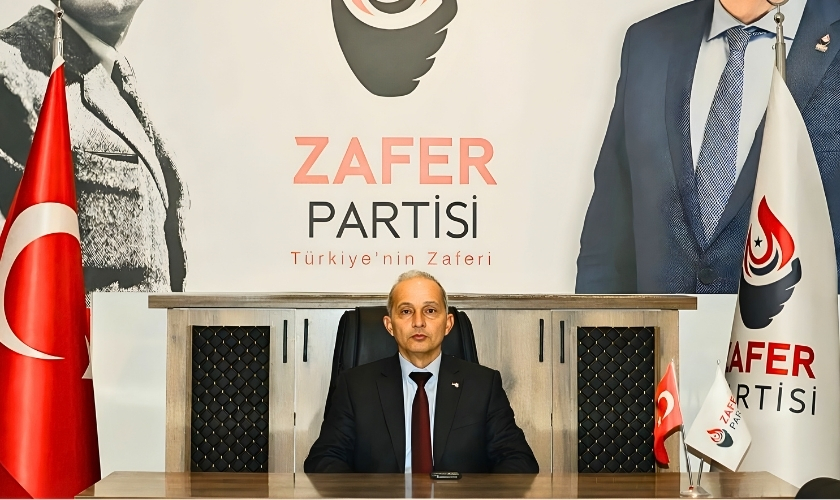 "Türk Bayrağı sahipsiz değildir"