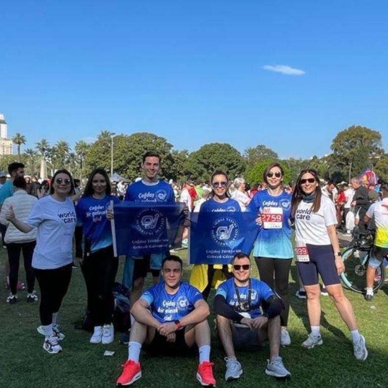 HYATT REGENCY İZMİR İSTİNYEPARK’TAN ÇYDD’NE ANLAMLI DESTEK 